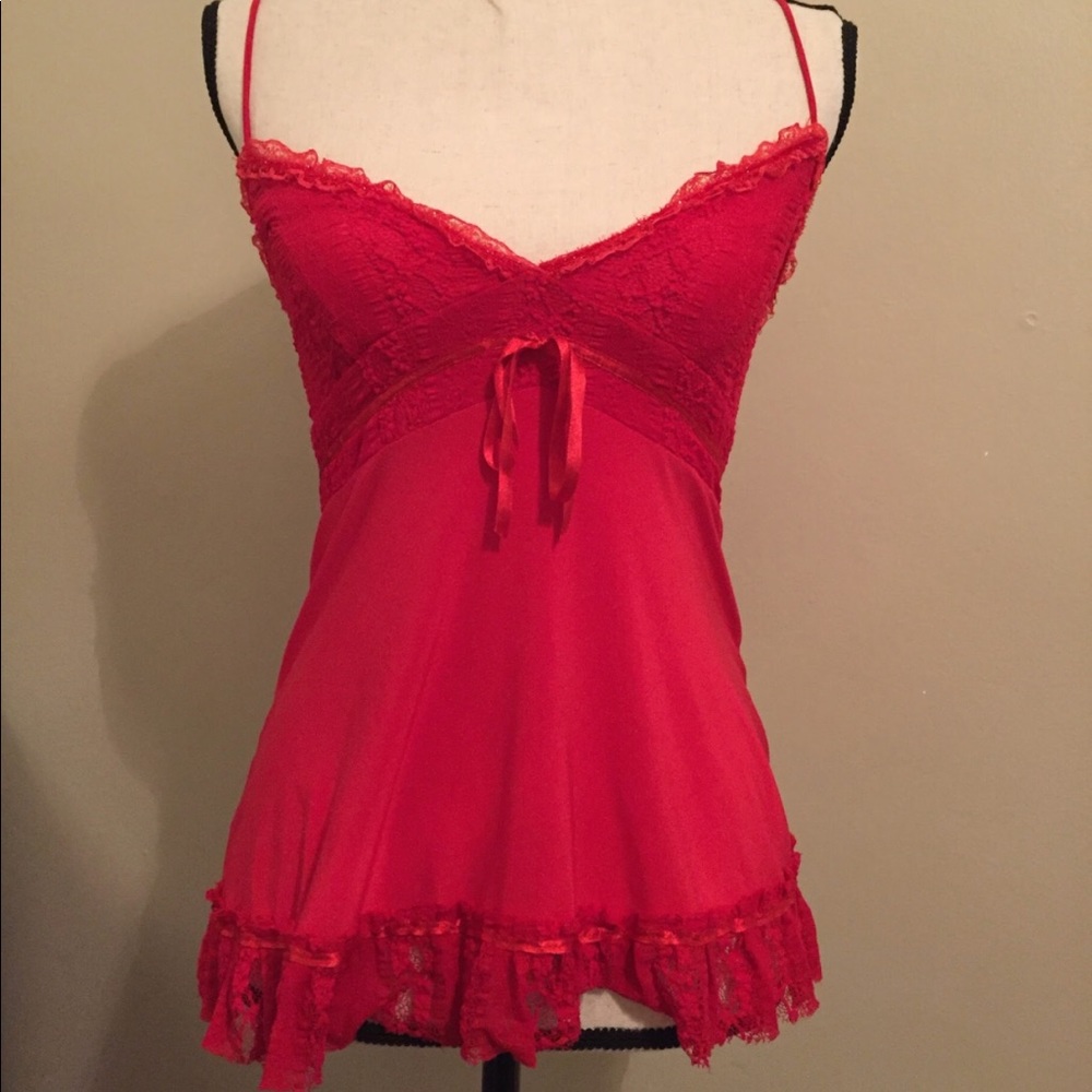 Silk like tank, very soft!